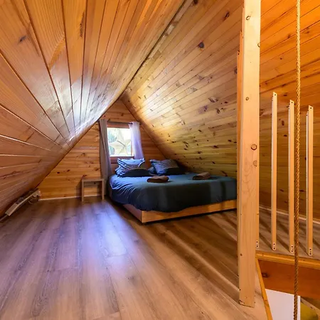 Chalet *